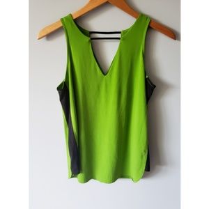 2/20 Worthington Size M Green Sleeveless Blouse A7